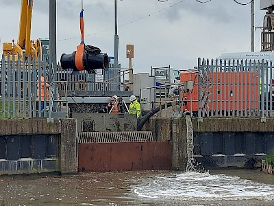 Installtion of Bedford Pump into Pumping Station